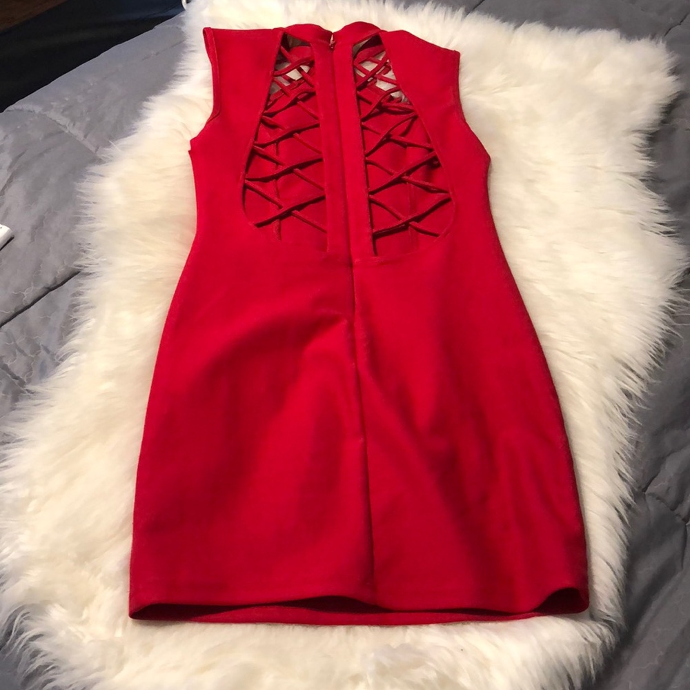 Dress - Picture 4 of 4